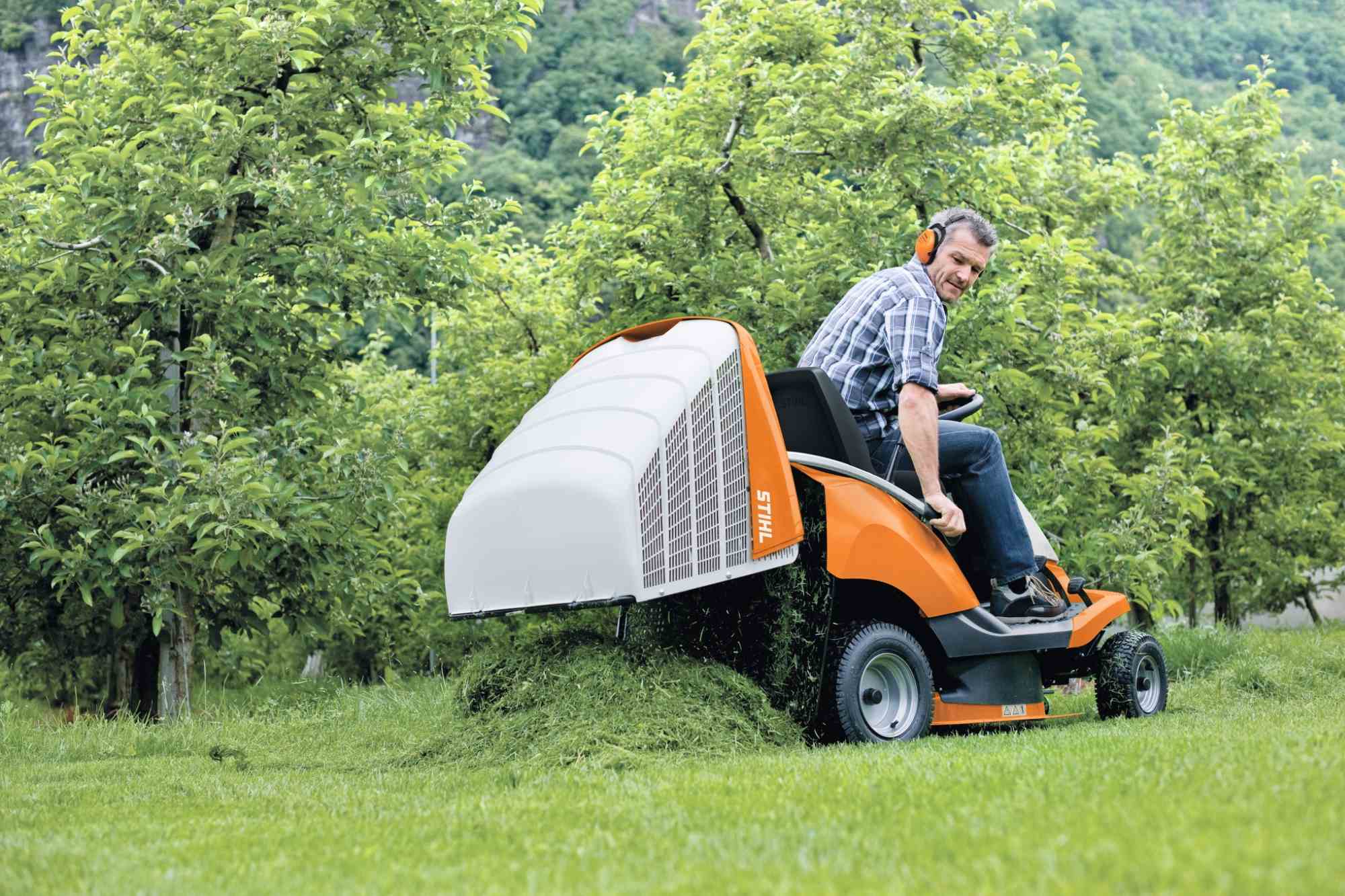 stihl aufsitzmäher rt 4082 stihl aufsitzmäher rt 4082