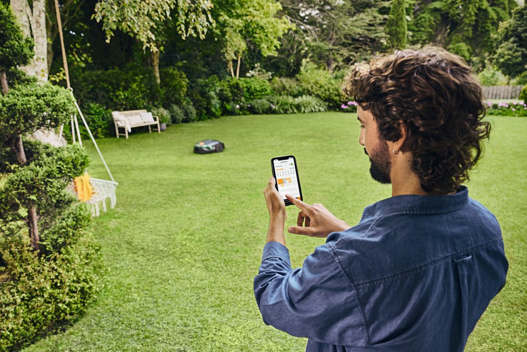 stihl mähroboter imow 6 evo – vorführgerät wenig gelaufen stihl mähroboter imow 6 evo – vorführgerät wenig gelaufen